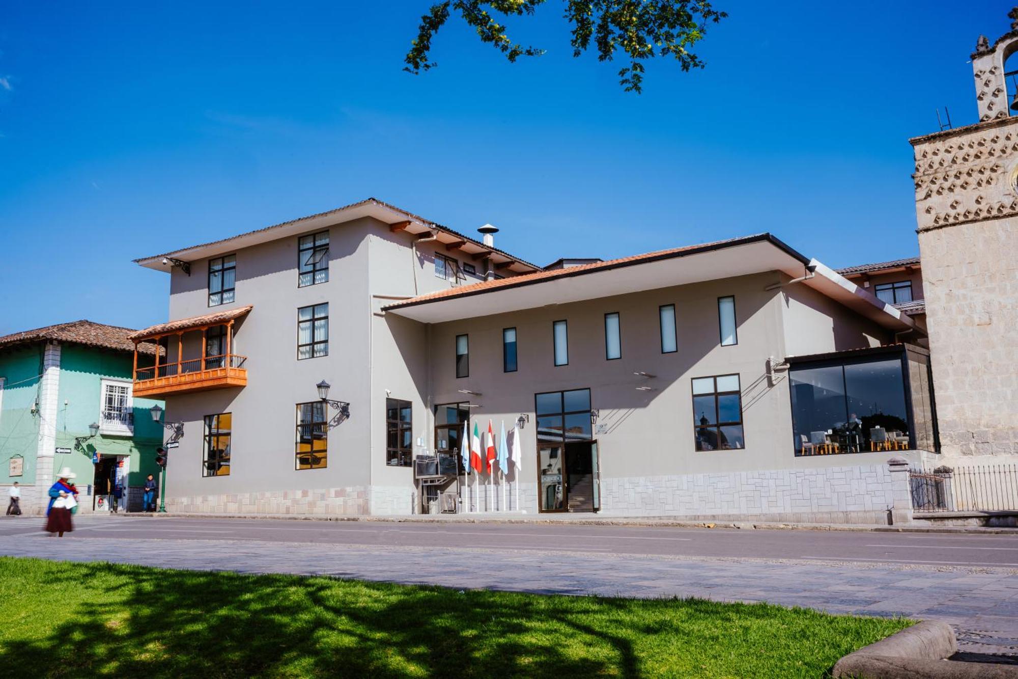 Wyndham Costa Del Sol Cajamarca Hotel ภายนอก รูปภาพ
