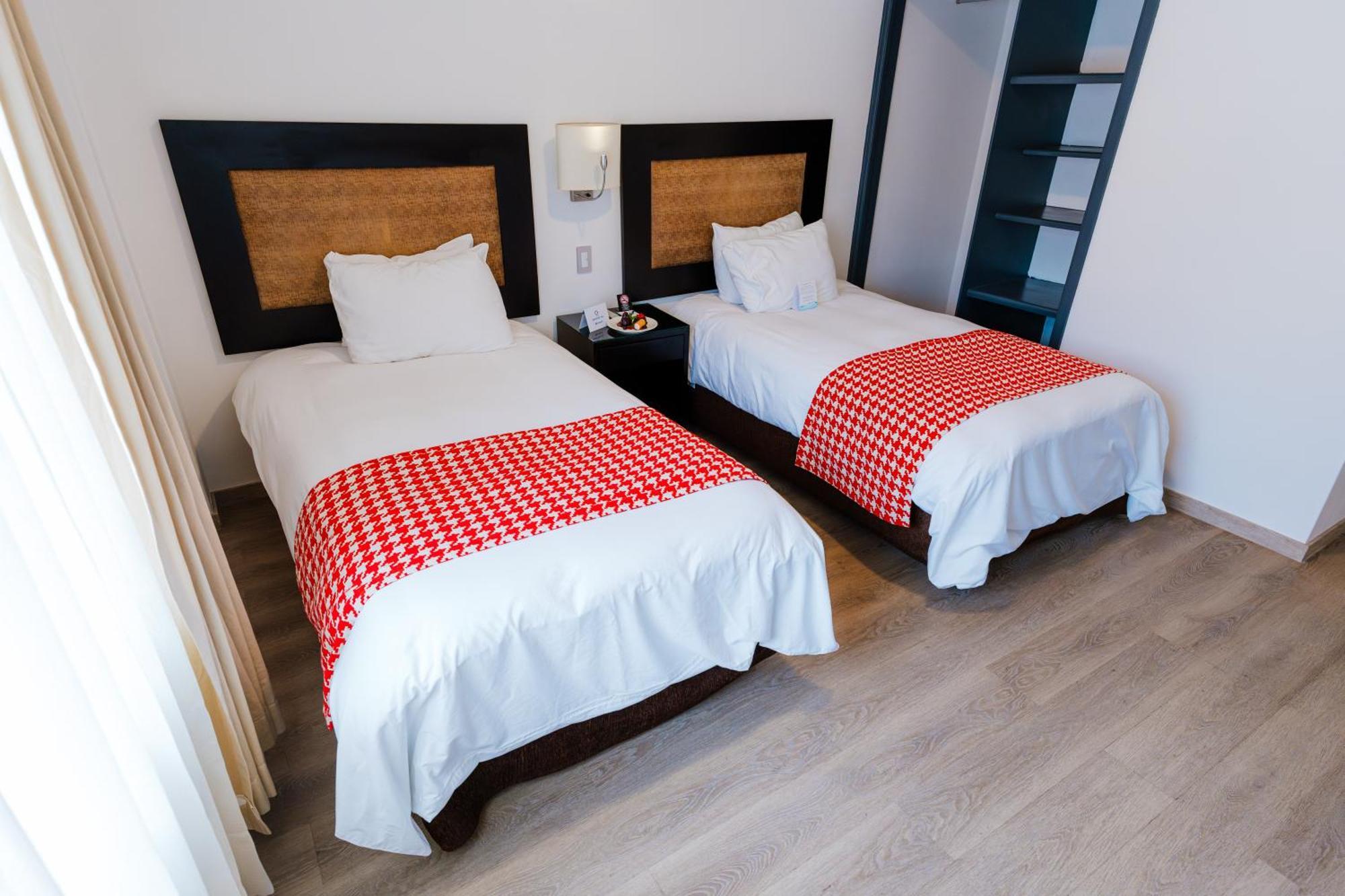 Wyndham Costa Del Sol Cajamarca Hotel ภายนอก รูปภาพ