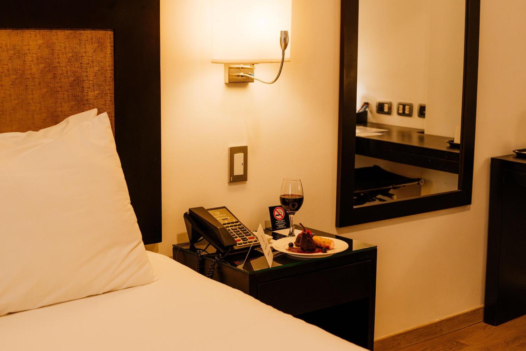 Wyndham Costa Del Sol Cajamarca Hotel ภายนอก รูปภาพ