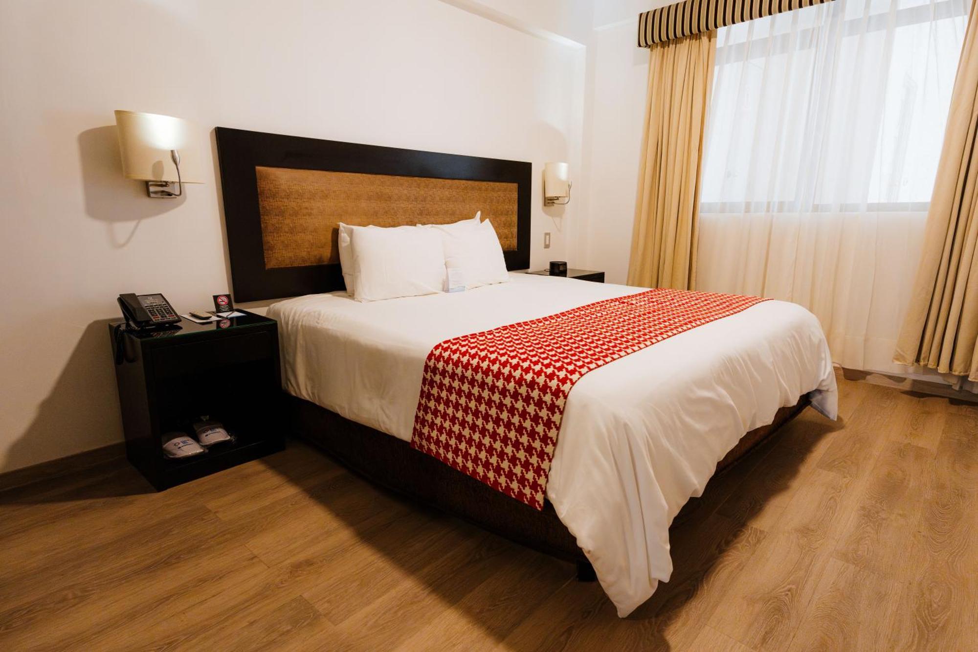 Wyndham Costa Del Sol Cajamarca Hotel ภายนอก รูปภาพ